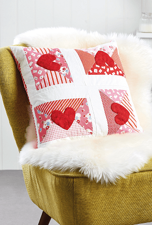 Sew 133 Feb 20 Heart Block Cushion