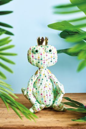 Sew 166 September 22 Frog Prince and Crown Sew 166 September 22 Frog Prince and Crown